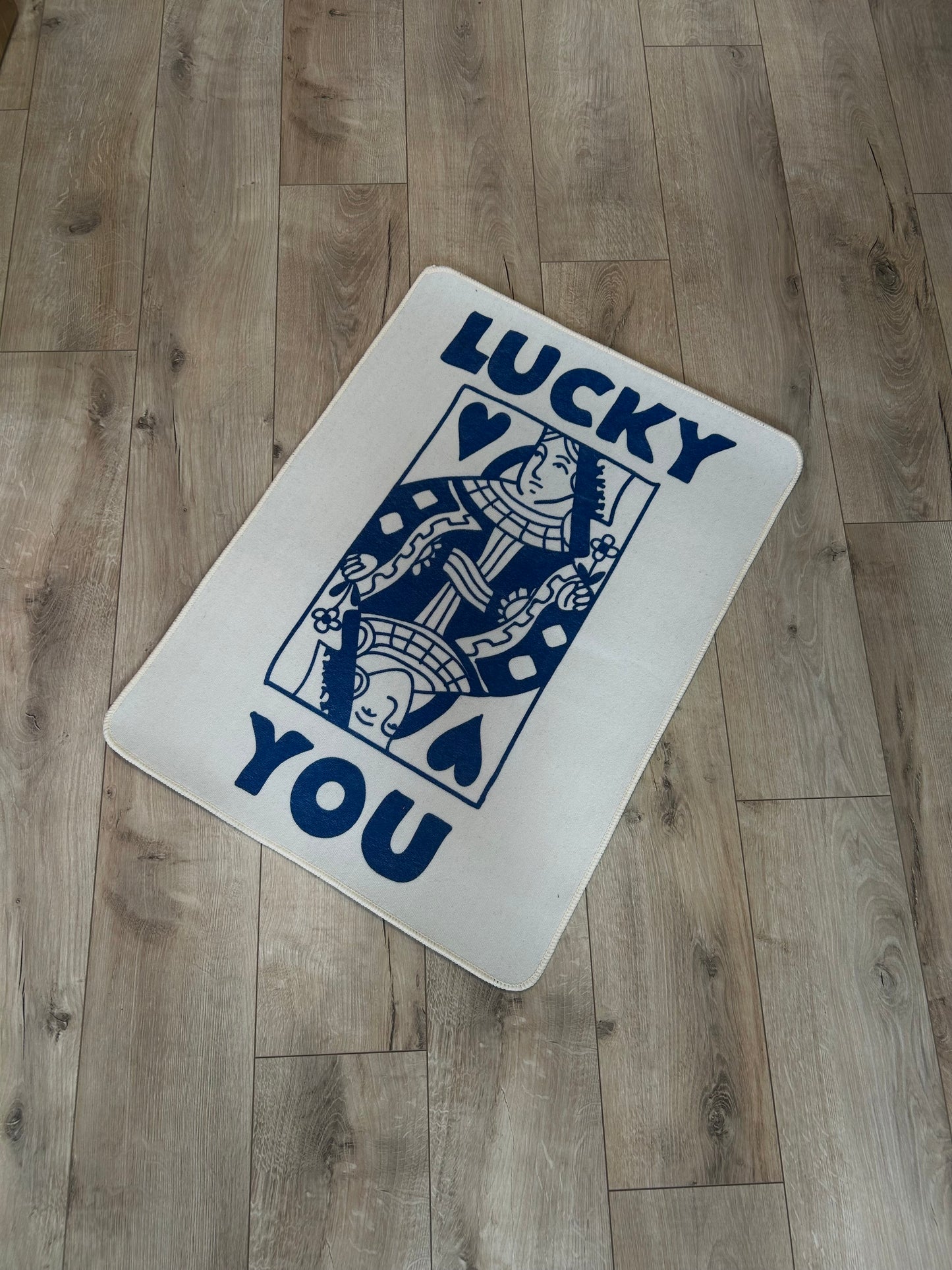 Lucky You - Декоративен Килим
